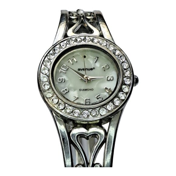 The Avenue Watch Silver Tone Quartz Analog Ladies Clasp Bracelet Rhinestone Read - Picture 2 of 11